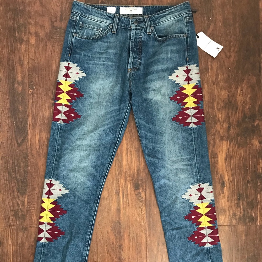 Miss Me crop jeans